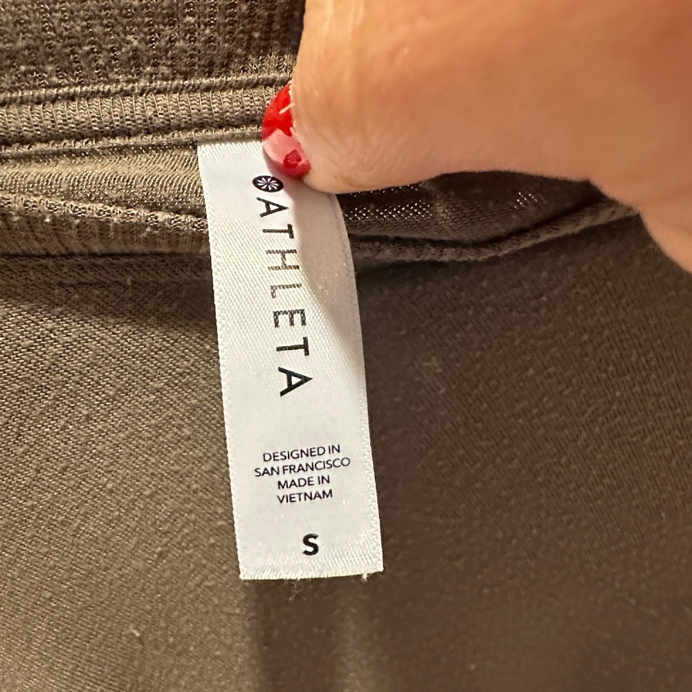 Athleta - Picture 7 of 8